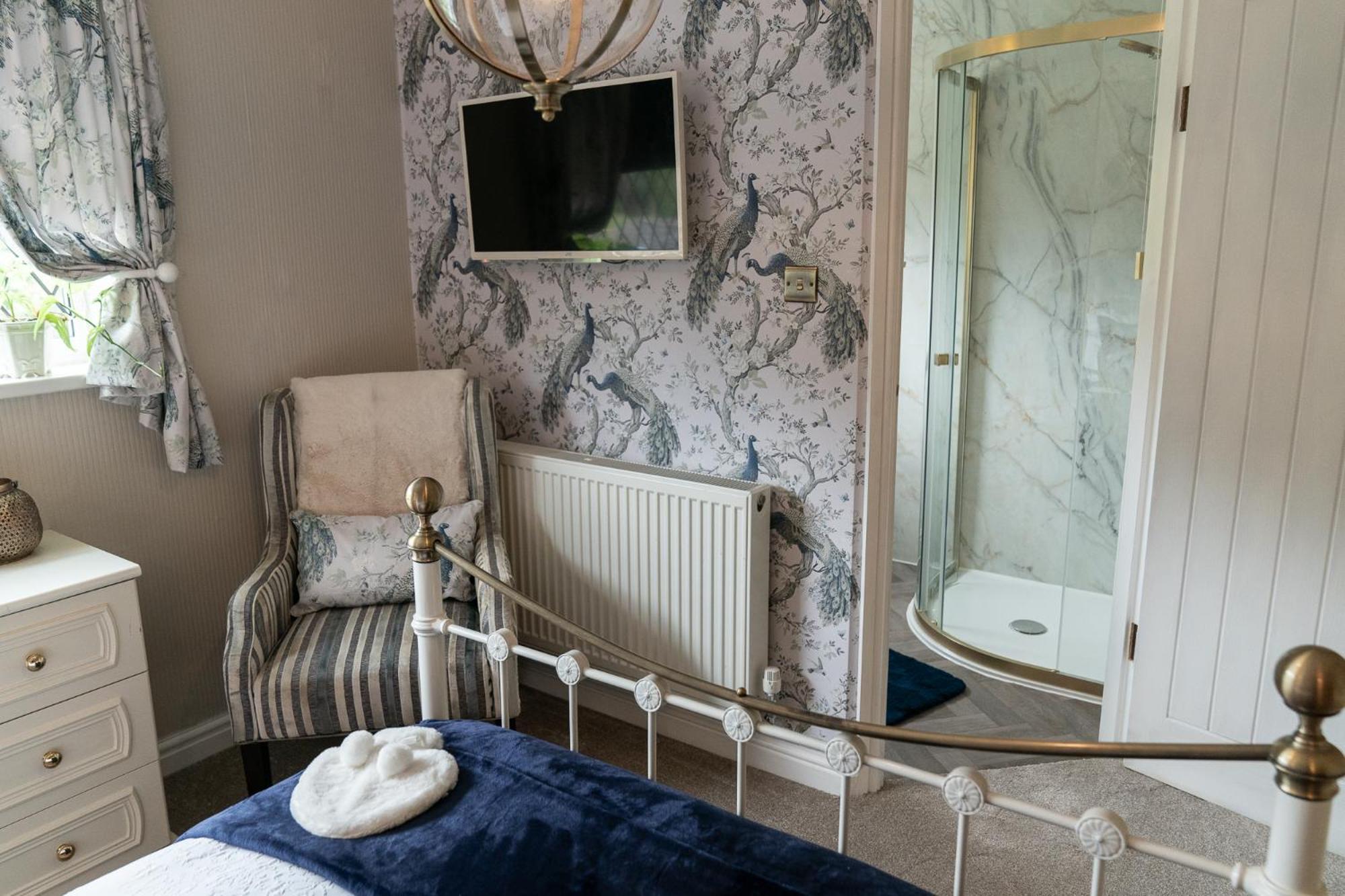 Peacock Room At Field View Cottage Eccleston  외부 사진